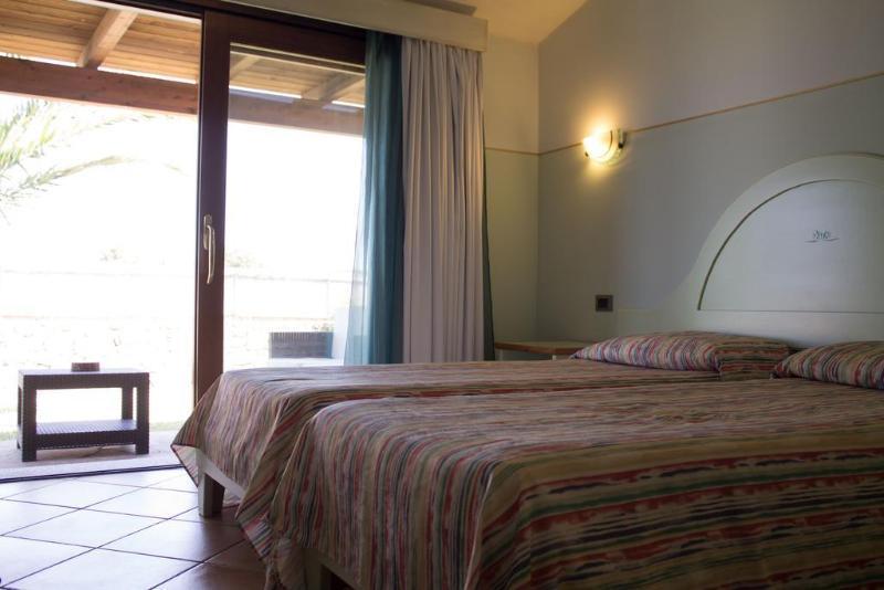 Hotel Luci Del Faro Calasetta Luaran gambar