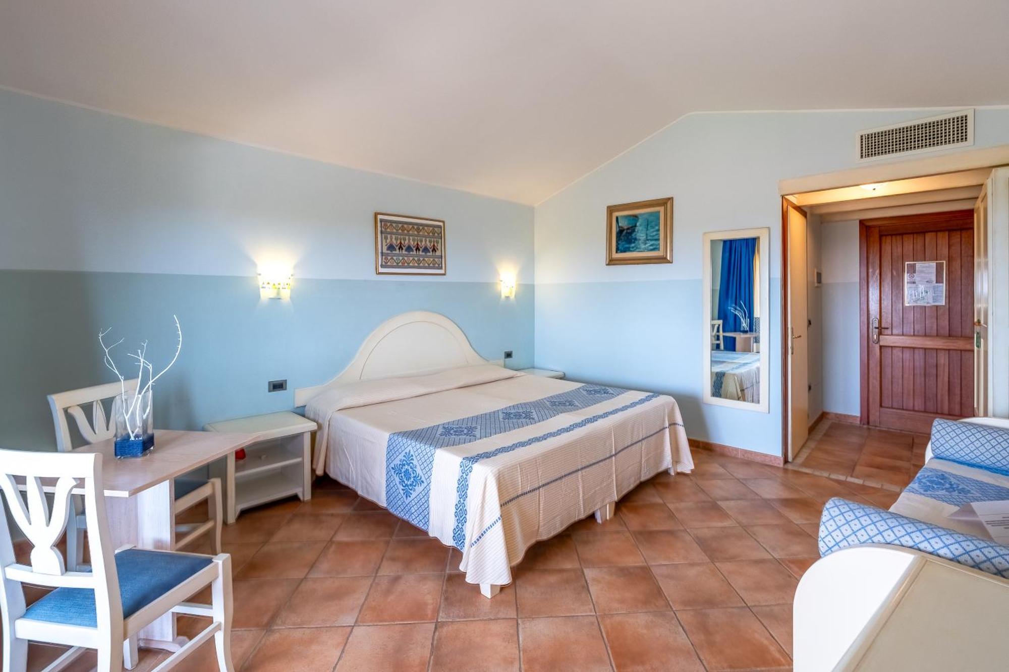 Hotel Luci Del Faro Calasetta Luaran gambar