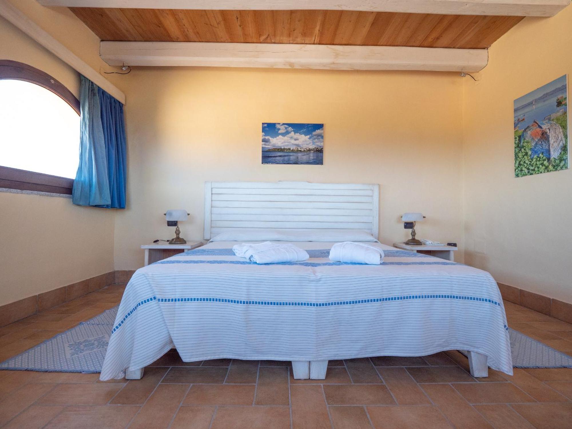 Hotel Luci Del Faro Calasetta Luaran gambar