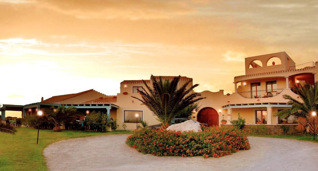 Hotel Luci Del Faro Calasetta Luaran gambar